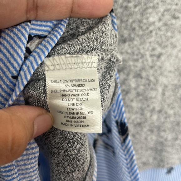 Monteau Gray Sweater With Built In Collar - Picture 6 of 6